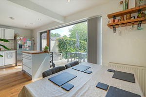 Taptonville Head Broomhill